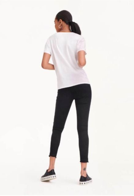 تي شيرت دكني ابيض 4 تي شيرت دكني ابيض