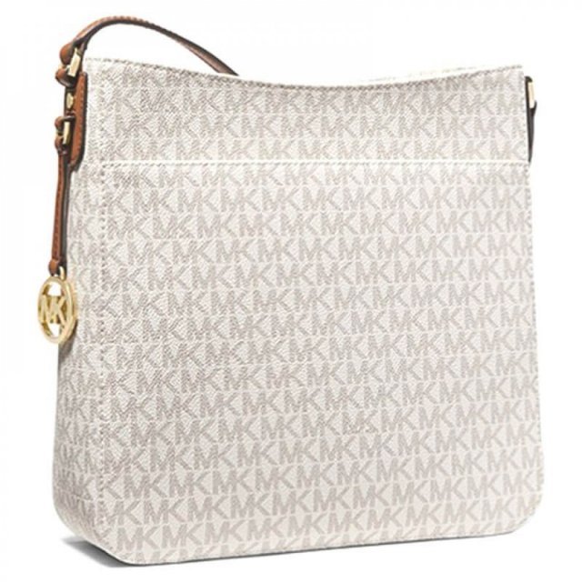 شنطة مايكل كورس ترافيل بيضاء 6 شنطة مايكل كورس ترافيل بيضاء